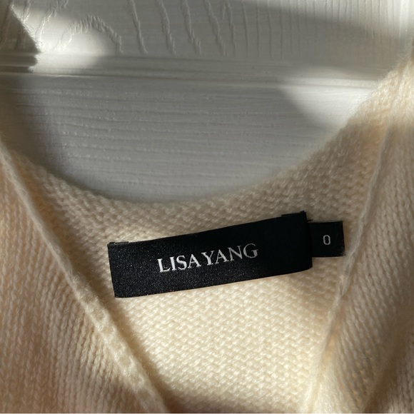 Lisa Yang Cashmere Tank in Cream - Picture 2 of 3